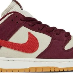 Sole Supremacy Nike SB Dunk Low Pro QS "SKATE LIKE A GIRL"