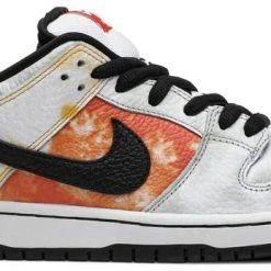 Sole Supremacy Nike SB Dunk Low Pro QS "WHITE RAYGUN TIE DYE"