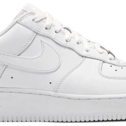 Sole Supremacy Nike Air Force 1 Low "SUPREME/WHITE"
