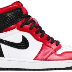 Sole Supremacy WMNS Air Jordan 1 High OG "SATIN SNAKE CHICAGO"