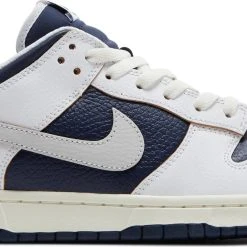 Sole Supremacy Nike SB Dunk Low OG QS "HUF NEW YORK"